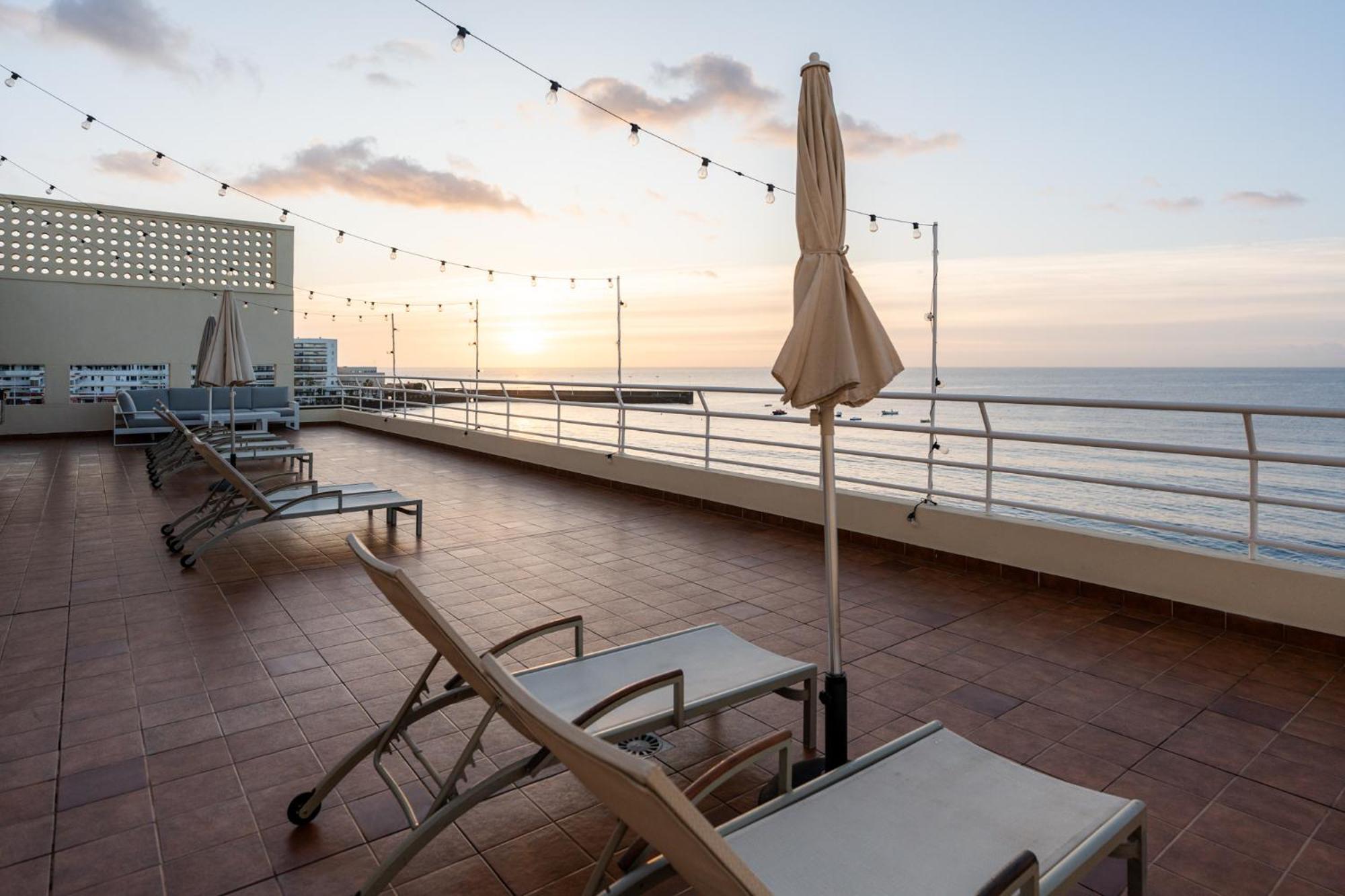 Hotel Medano Exterior photo