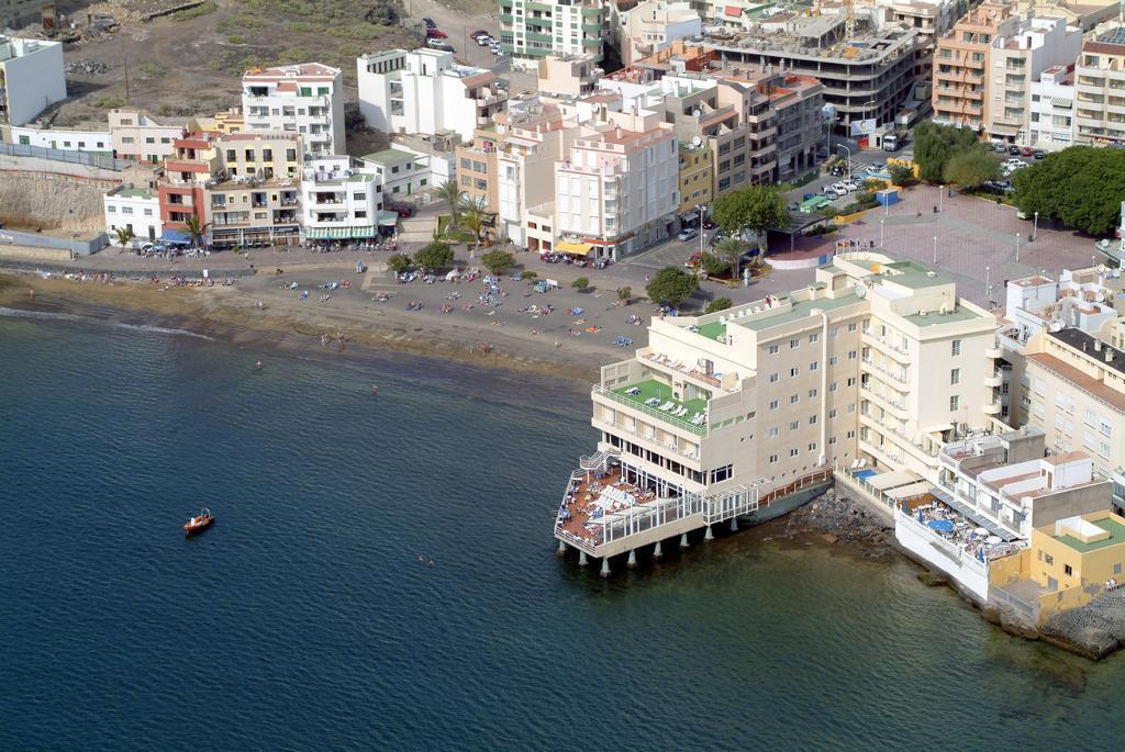 Hotel Medano Exterior photo